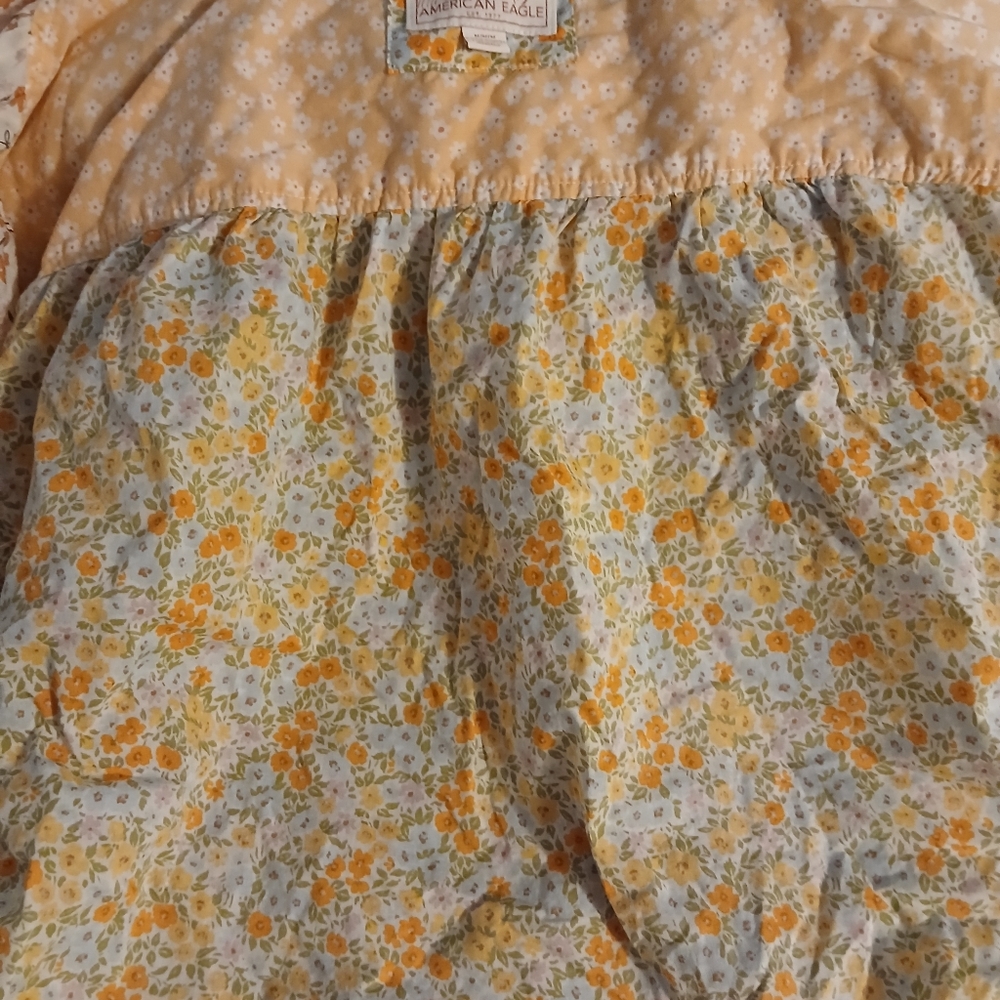 American Eagle Yellow Floral Top